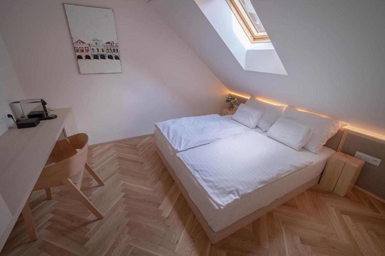 Penzion Havran Litomyšl Exteriör bild
