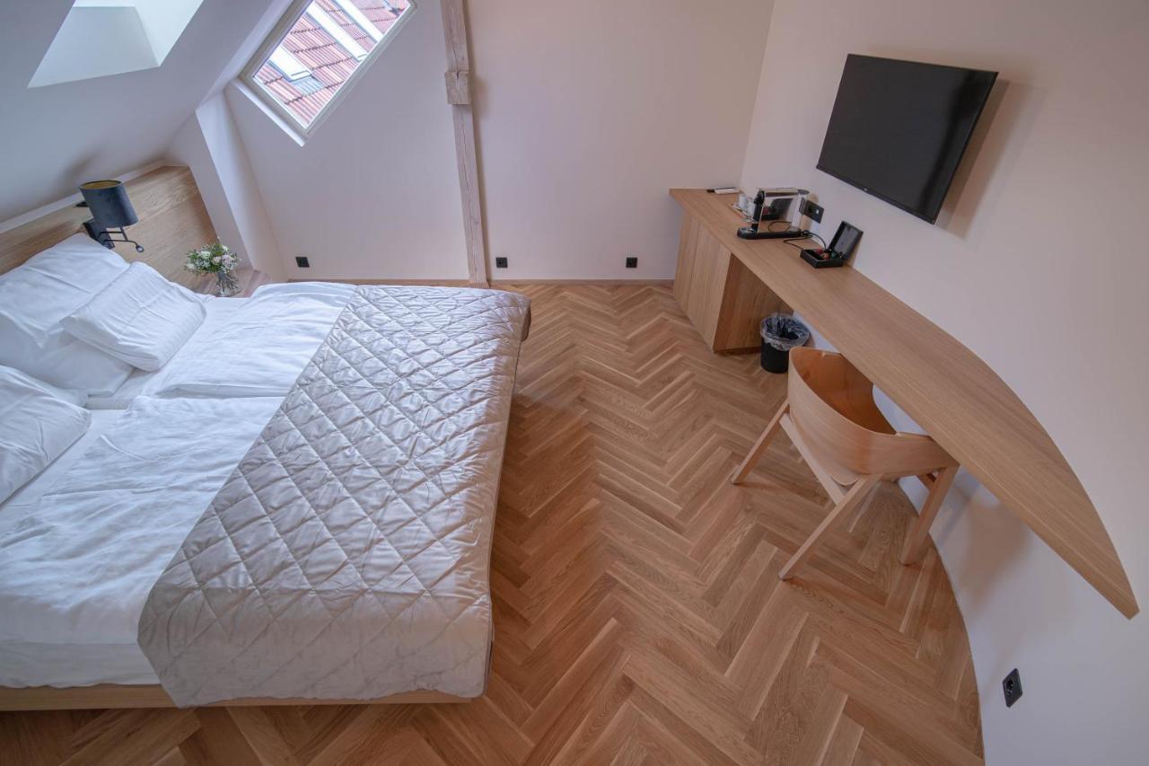Penzion Havran Litomyšl Exteriör bild